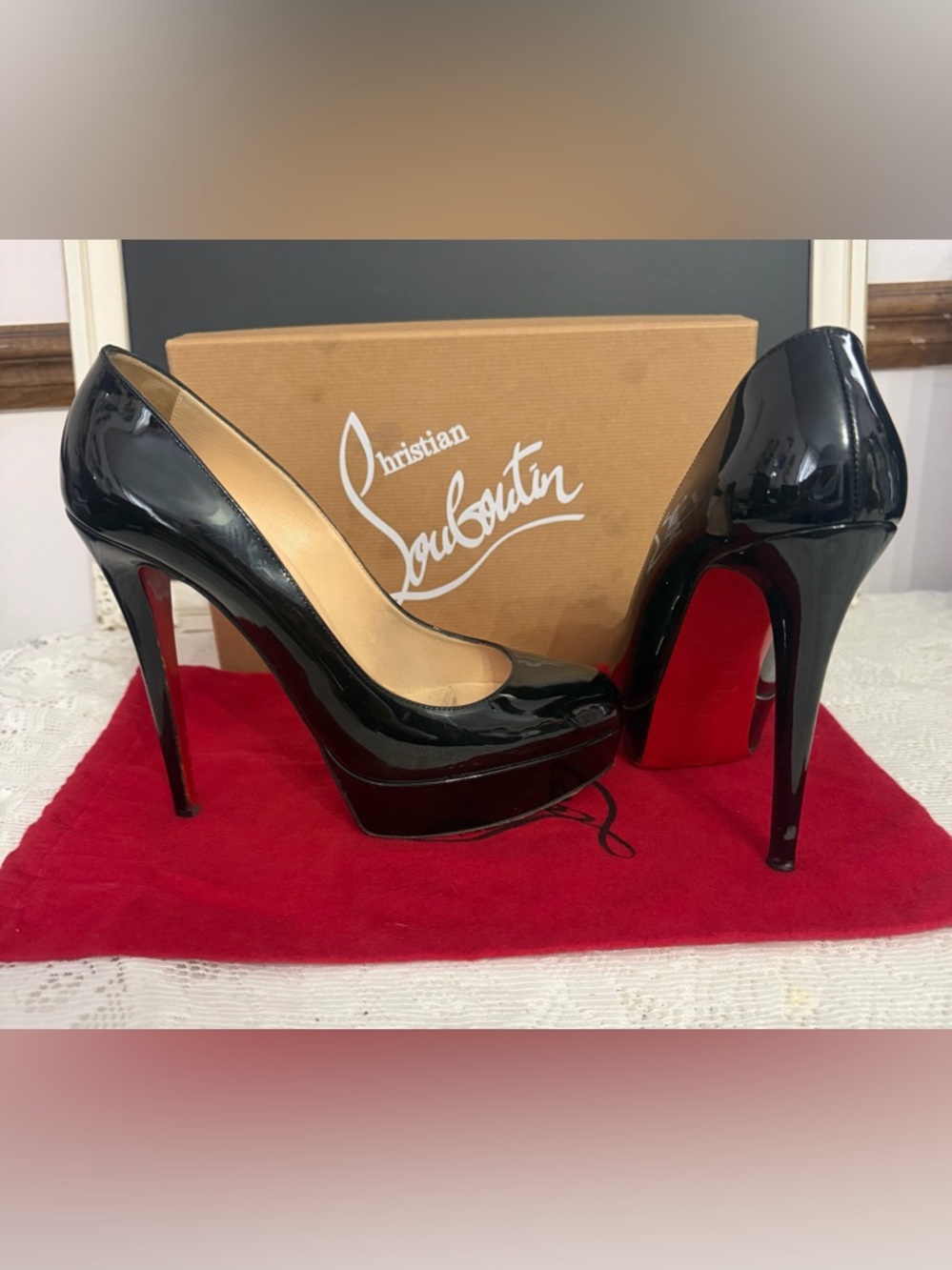 Sexy Christian Louboutin Bianca 140 Black Patent Platform Pumps 39
